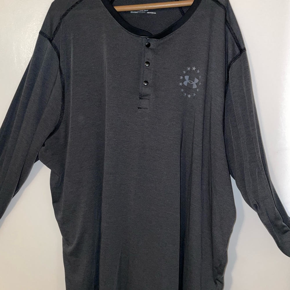 Mens under armour Henley shirt, long sleeve